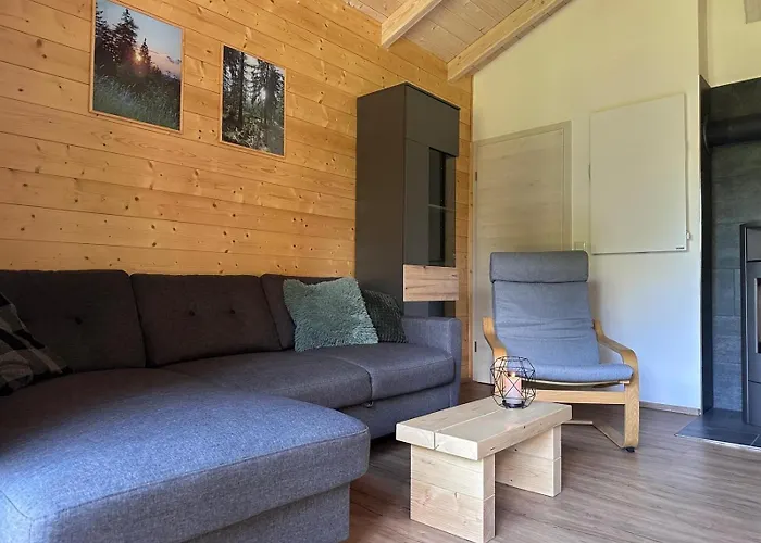 Holiday home Am Wald Schleusingen